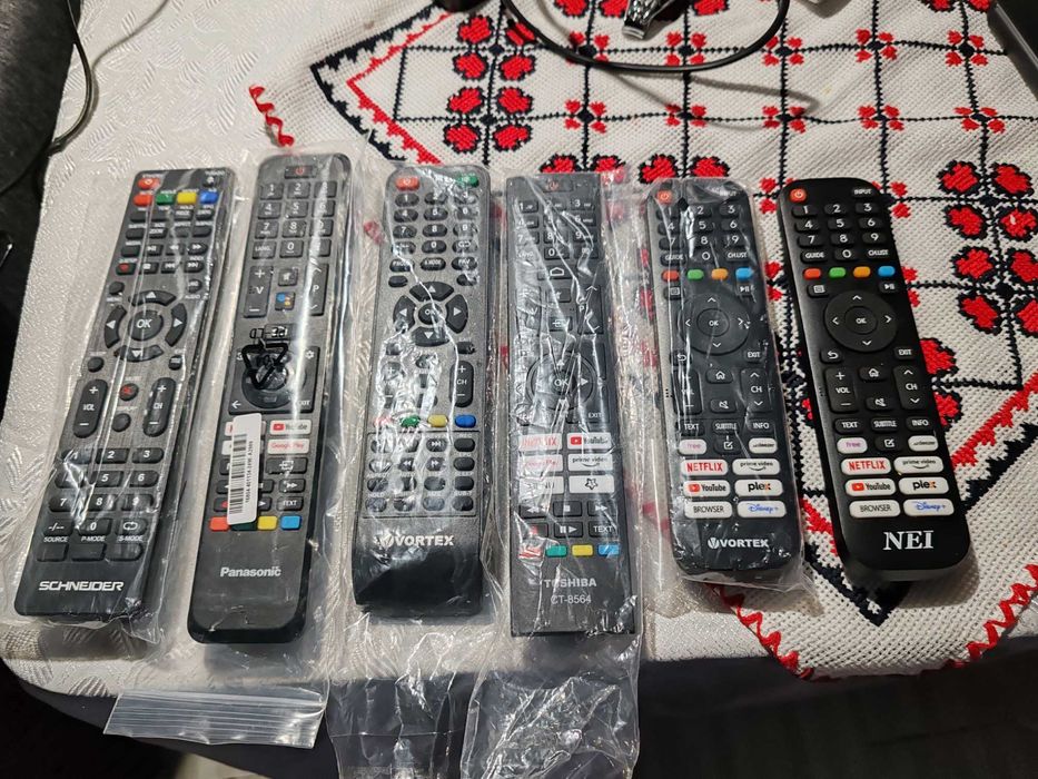 Vand telecomenzi originale lcd smart , Samsung LG Sony mai multe  noi