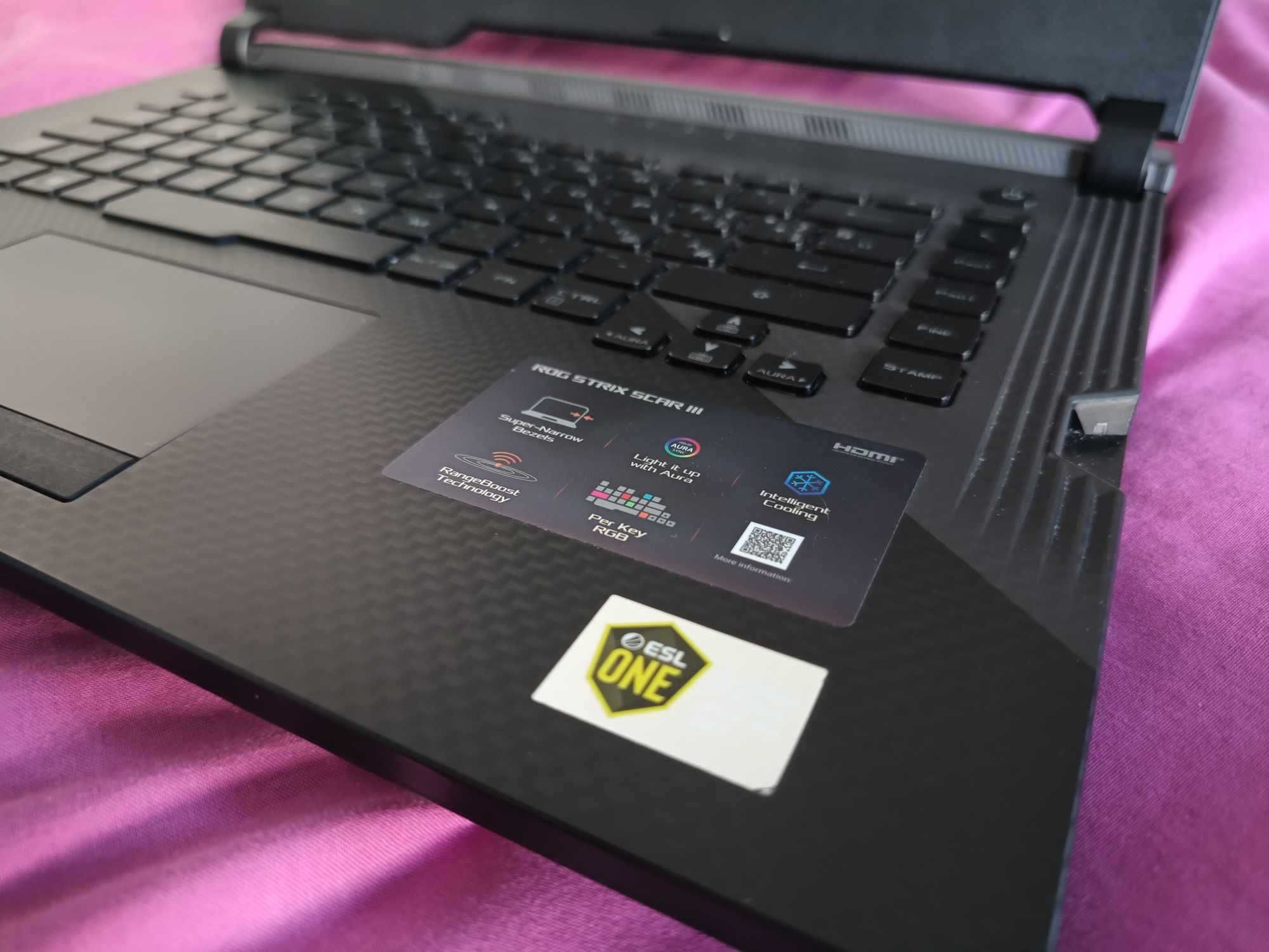 Laptop Gaming Asus Rog i7, 15.6" 240Hz, 16GB, 512GB+1TB SSD, RTX 2070