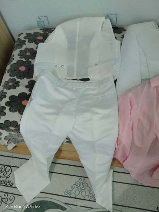 Костюм бял Versace