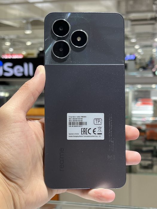 Realme note 50