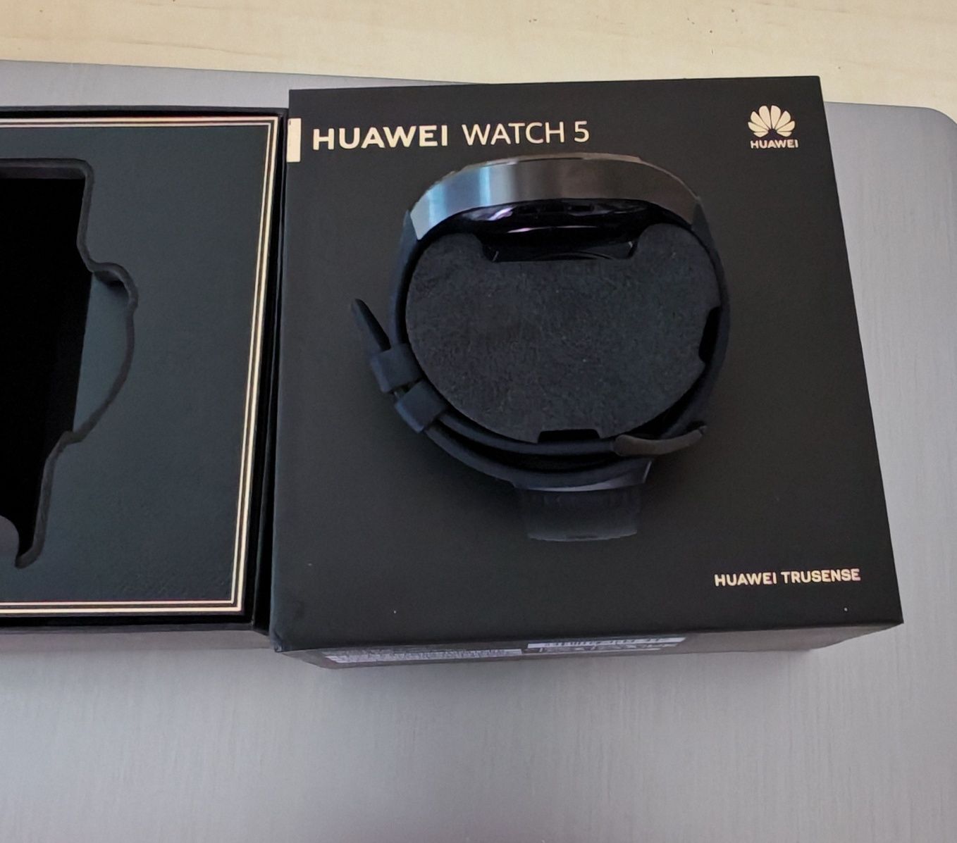 Hauwei Watch 5 - 46 mm нов
