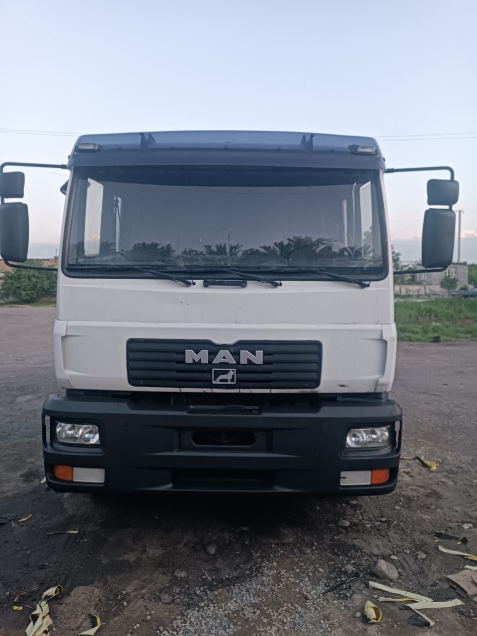 Man cla 280 samosval sotiladi
