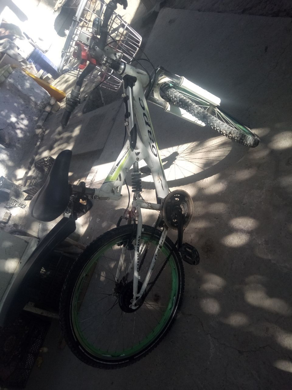 Velosiped sotiladi