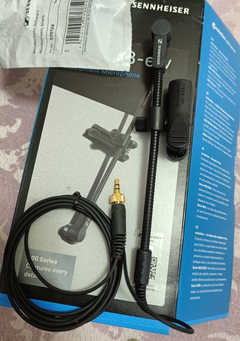 SENNHEISER Безжично за инструмент+ SENNHEISER микрофон за духови