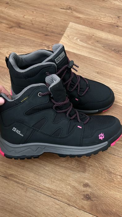 Зимни дамски обувки