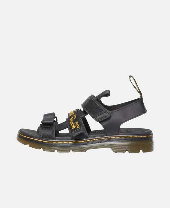 сандали Dr. Martens