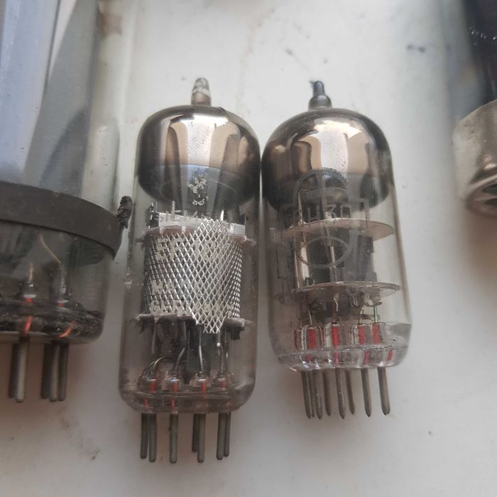 Lampi UU5 6N2S 6N3S 6J7 PL504 EF80 EBF89 85A1 6J8 ECC82 ECC83