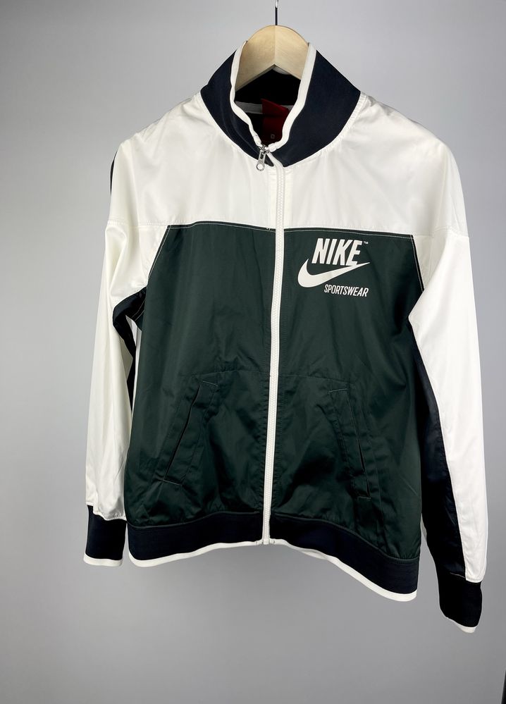 Geaca Nike dama