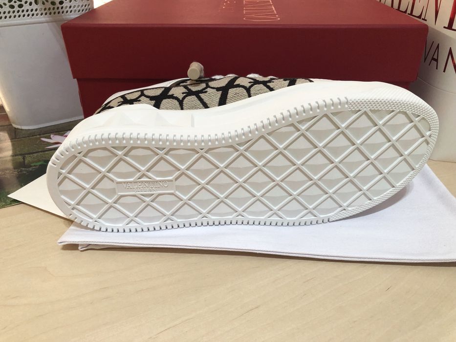 Adidasi Valentino One Stud XL premium