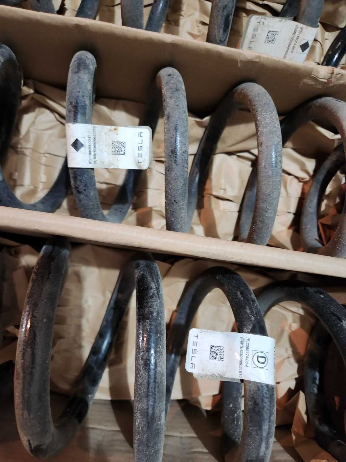 пружини Тесла Модел Y, Tesla Model Y OEM springs - 2021 - AWD