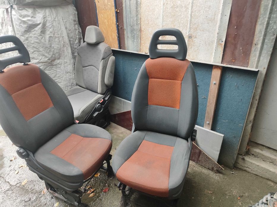 Дясна въряща седалка за кемпер FIAT DUCATO