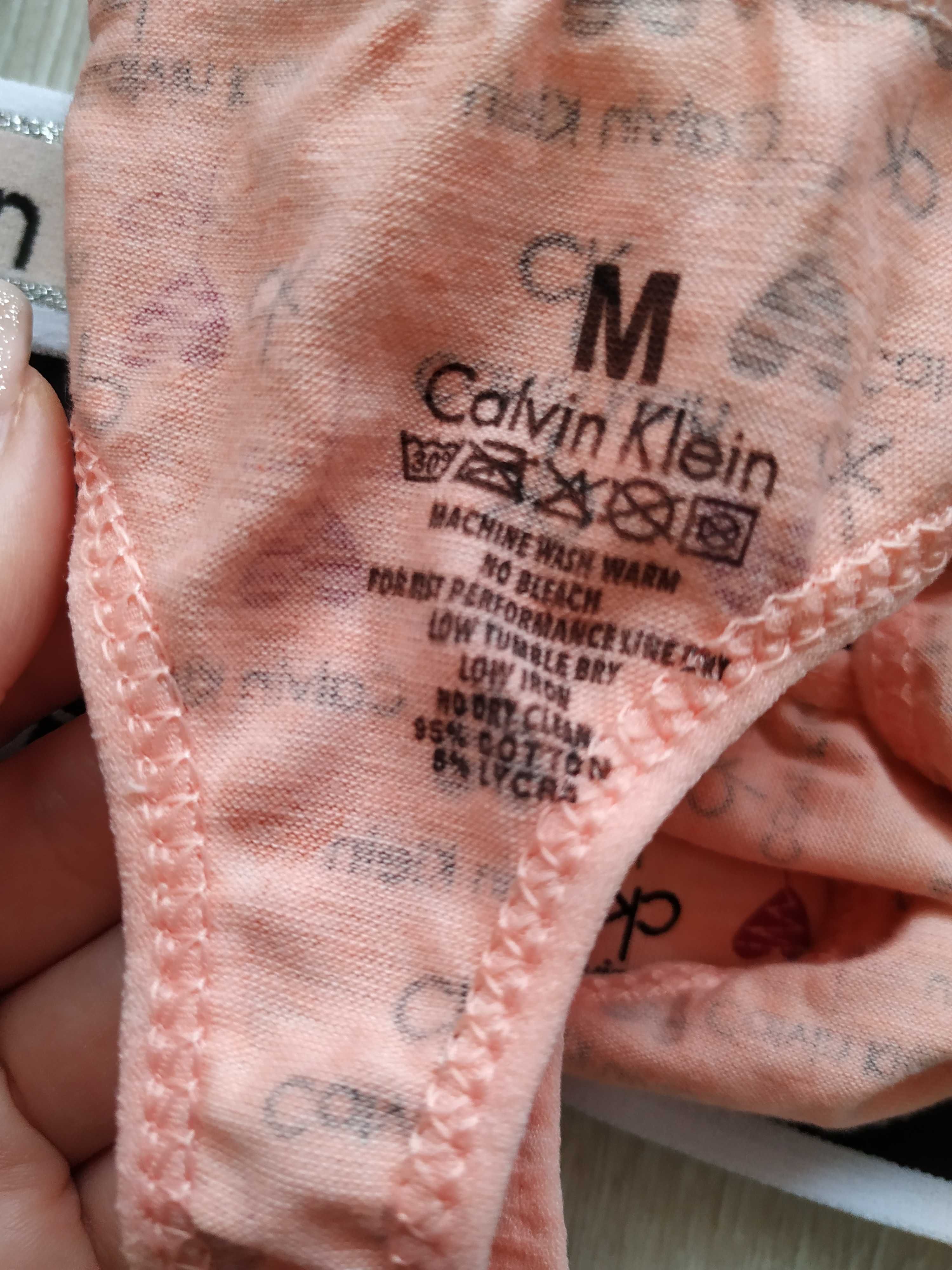 Дамски стринги Calvin Klein