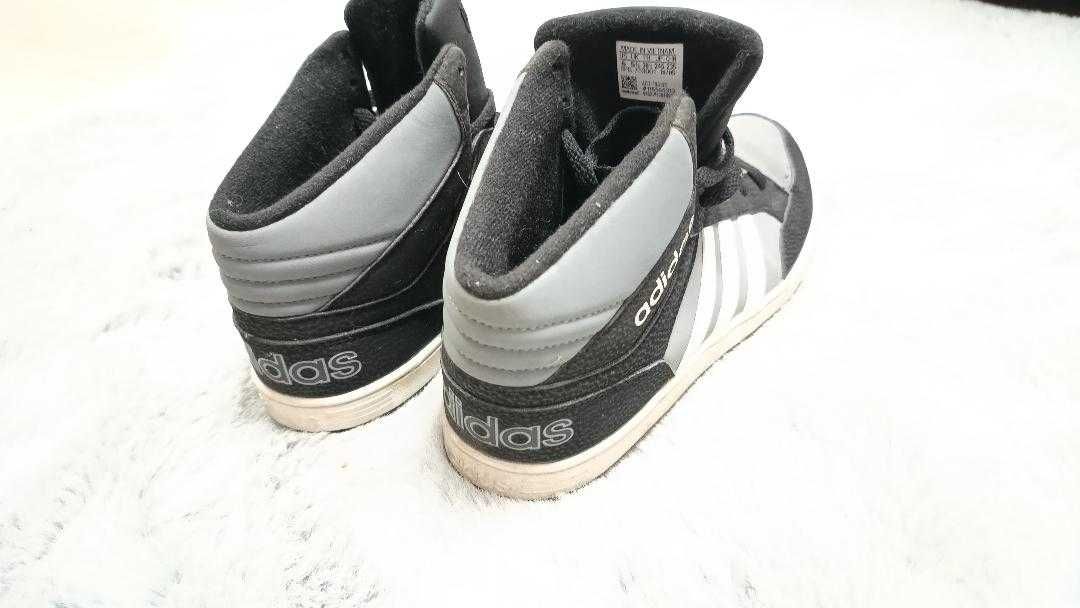 Ghete / adidasi Adidas, marime Eu 38-39 , 23.5-24 cm, stare excelenta