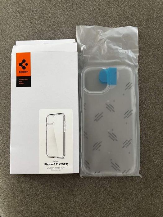 Husa Spigen Ultra Hybrid Cristal Clear iPhone 15