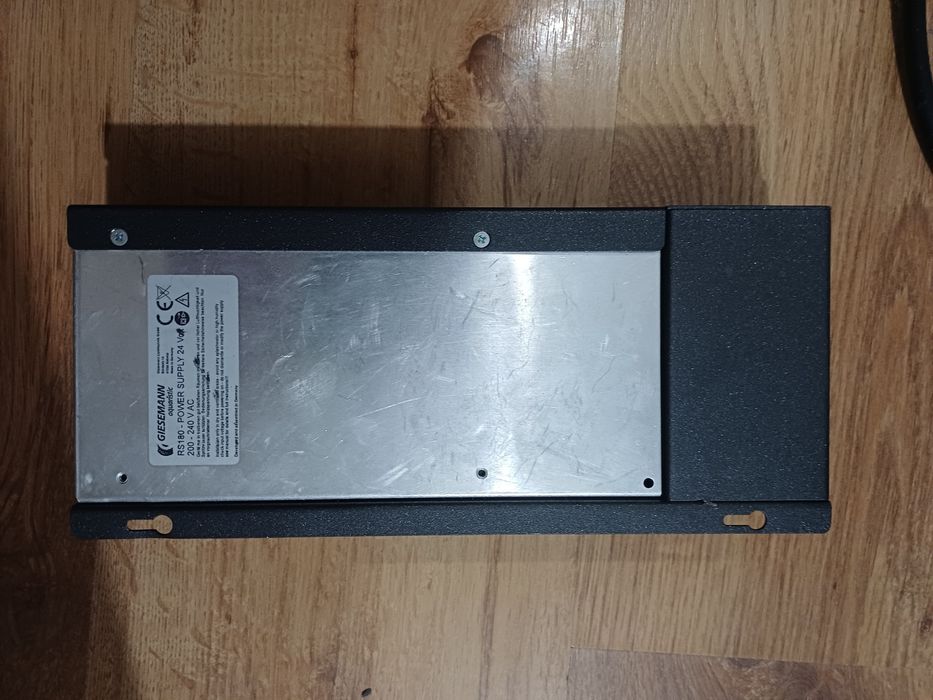 Sursa 24v 7A 180w Giesemann RS180
Este testata

#10