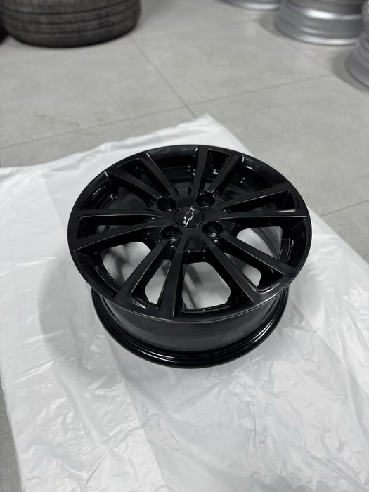Диски на Cobalt Black R15 Korea