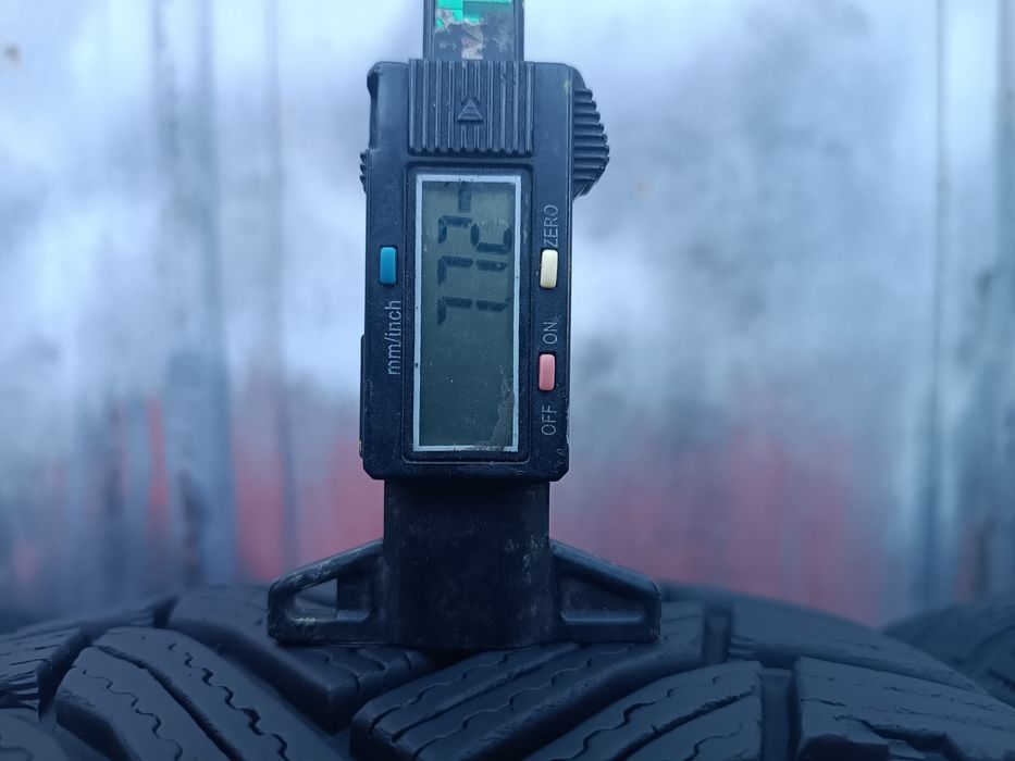 225/50/17 Michelin