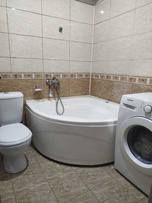 Коракамиш 1 хона, 43м2 квартира сотилади!Балкон 2*6м.