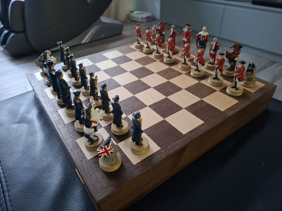 Vand șah cu piese soldați de plumb razboiul de independență