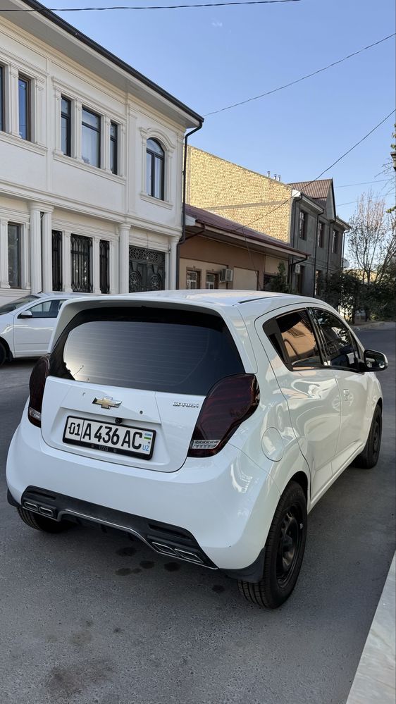 Sotiladi spark 2 pozitsa mexanika benzin