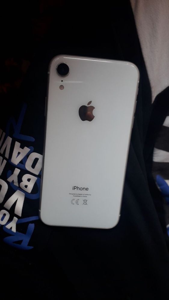 Iphone xr гарантией