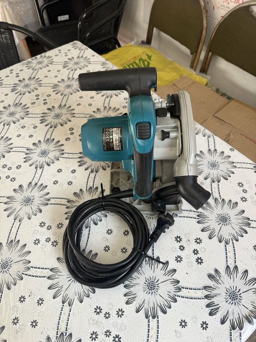 Потапящ ръчен циркуляр Makita SP6000, 1300 W, Ø 165 мм