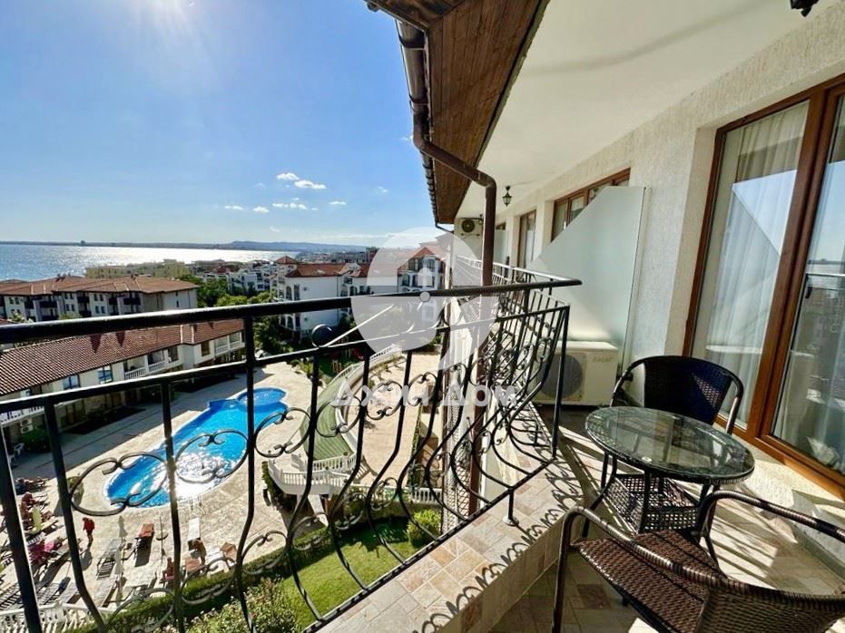 Продава се Двустаен апартамент в Свети Влас - 69 кв.м за 1305 €/кв.м - Снимка #8