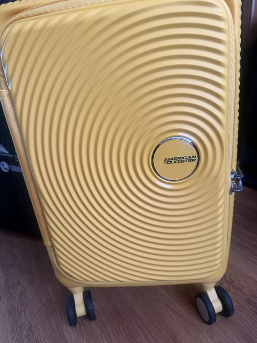 Чемодан american tourister