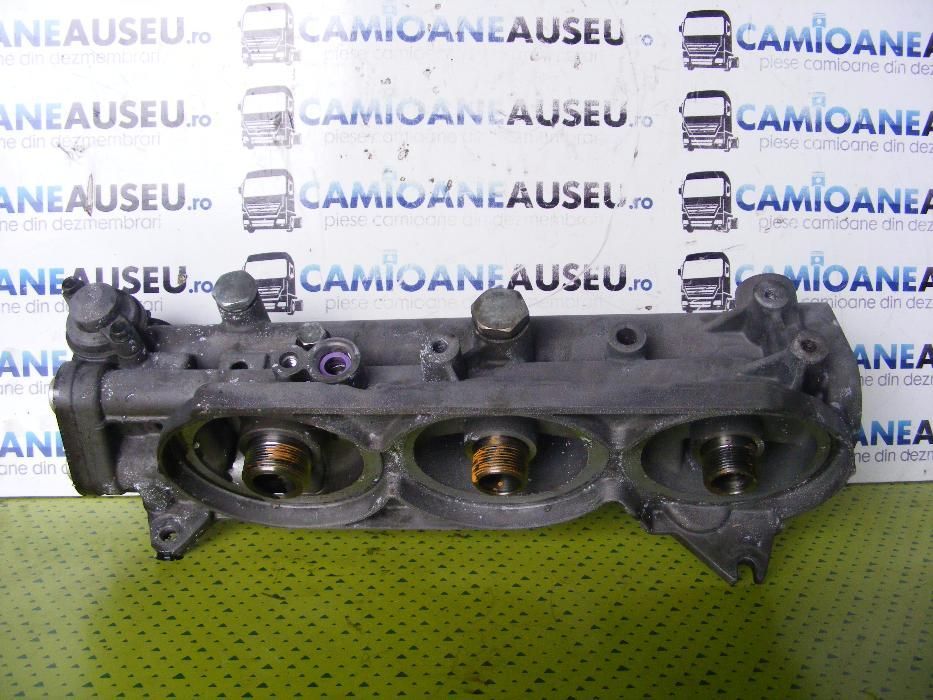 Baterie carcasa filtru ulei piese dezmembrari camioane Volvo FH FM