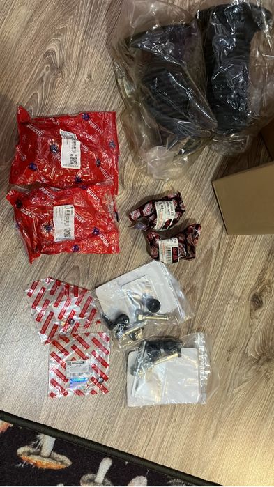 Cutie viteze Outlander PHEV ,amortizoare Outlander PHEV