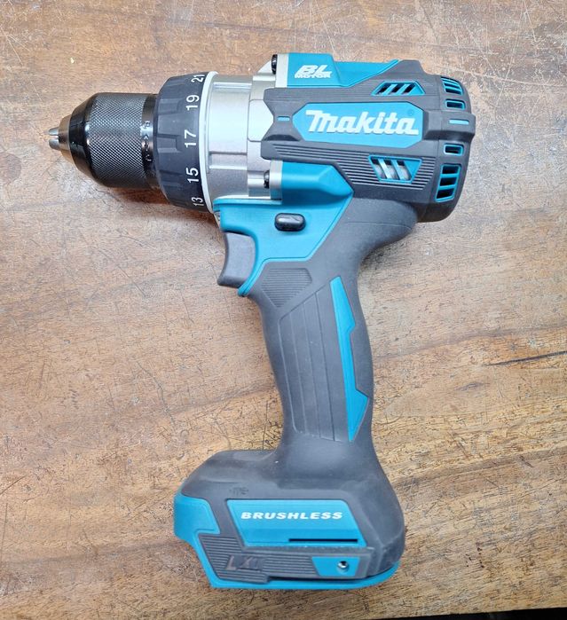 Винтоверт Makita DDF486Z