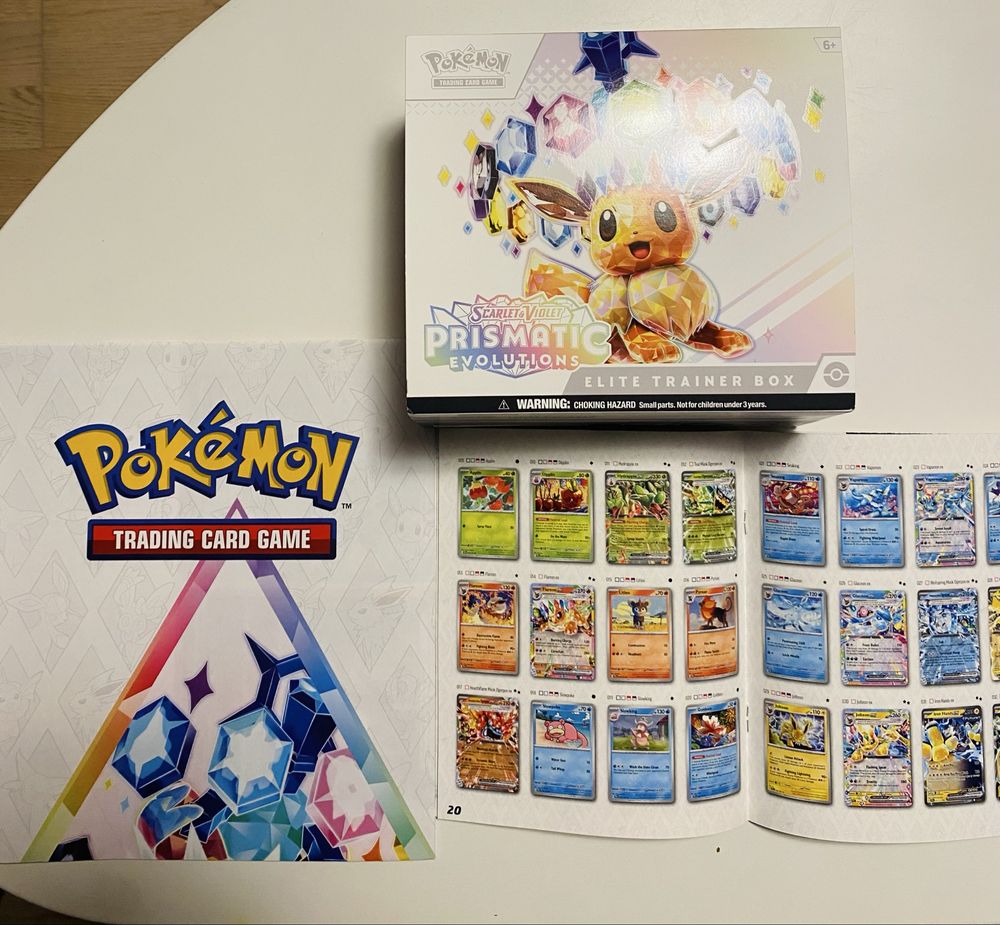 Pokemon Карти и Аксесоари