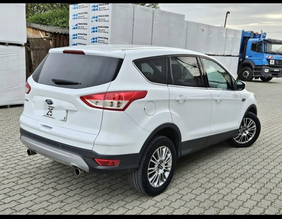 Vand Ford Kuga 2013