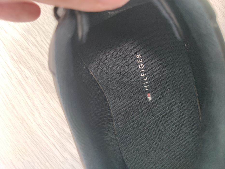 Adidasi barbati Tommy Hilfiger
