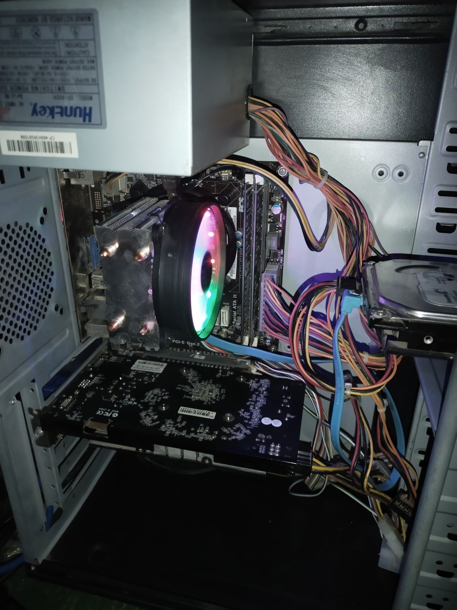 Arzon keys core i3 sotladi srochna