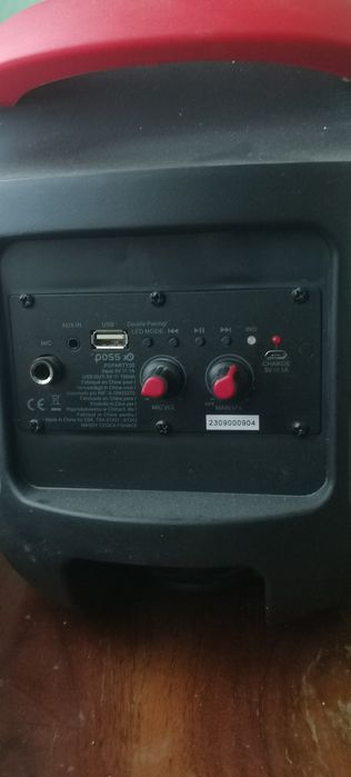 Boxă Bluetooth POSS (Bass puternic, wireless, joc de lumina)