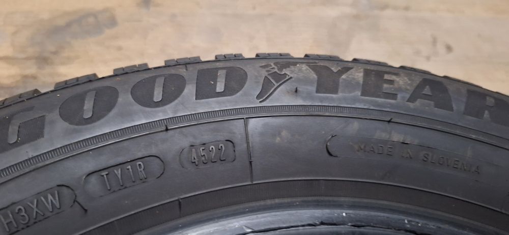 8мм! 2 бр 205 60 16 Goodyear ultragrip 9+