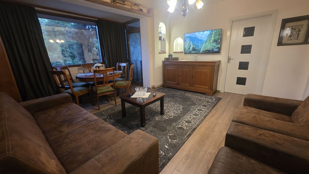 De închiriat apart. cu 3 camere în Cornișa, aproape de spitale, UMFST