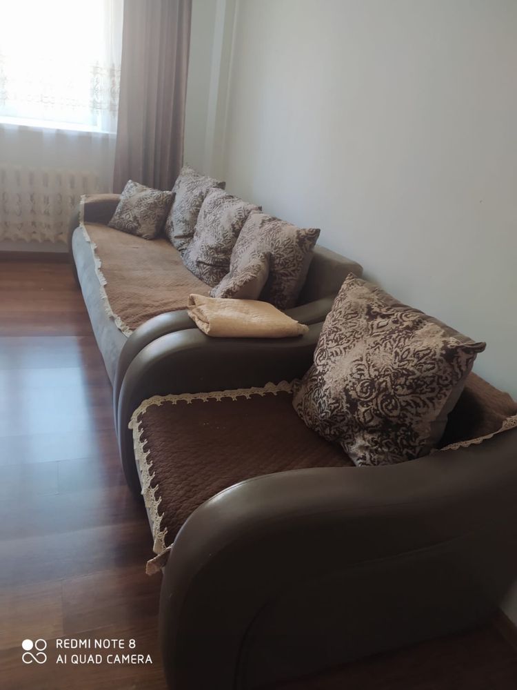 Продам диван срочно