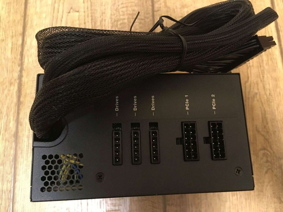 Продам блок питания be quiet Pure power 11 600W