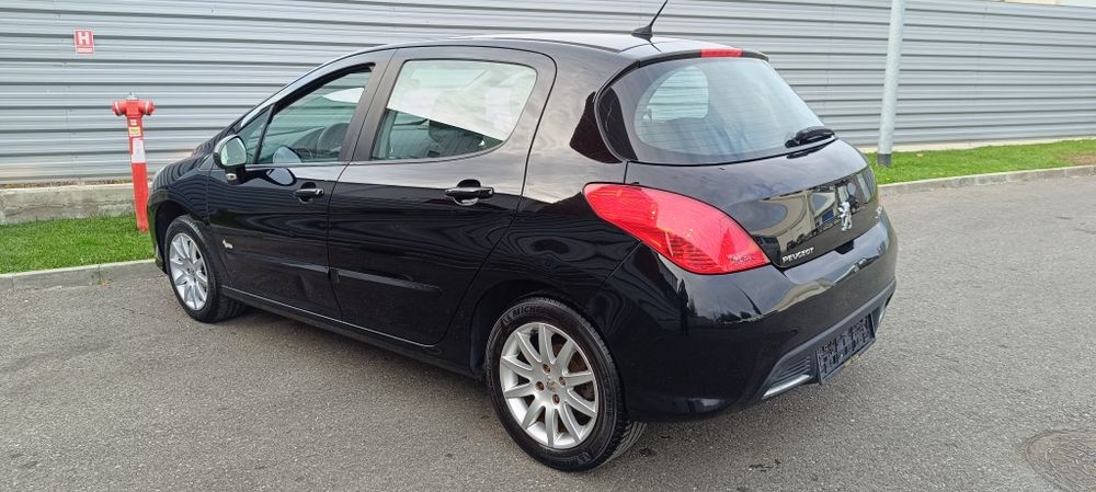 Peugeot 308 Huski Recent Adus 156000km reali carte 1.4 i 16v