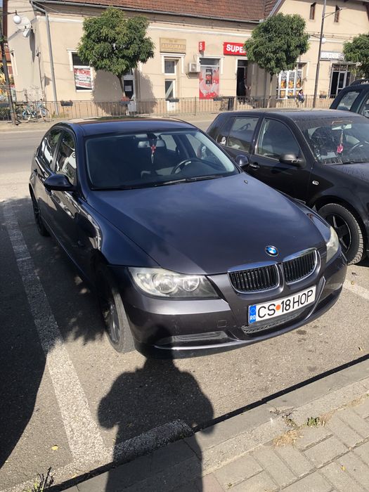 Vãnd Bmw 318 i Benzinã