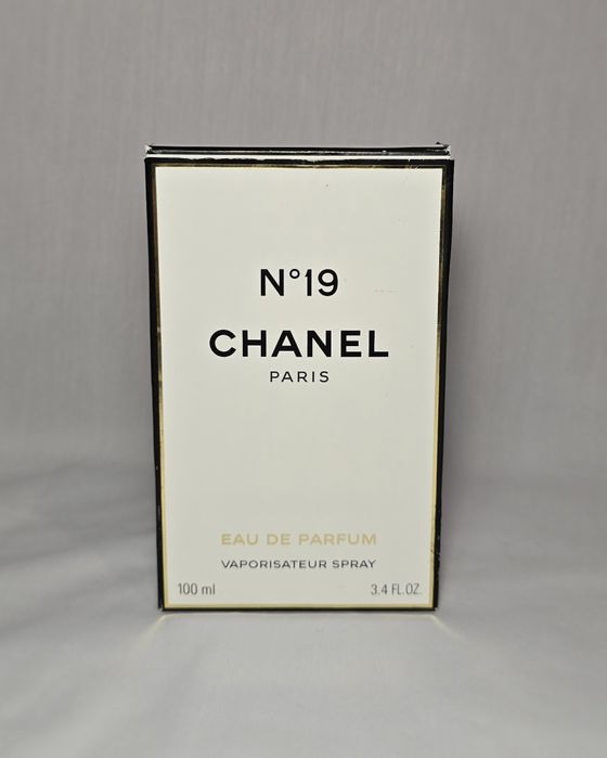 Chanel Nº19 Eau de Parfum
