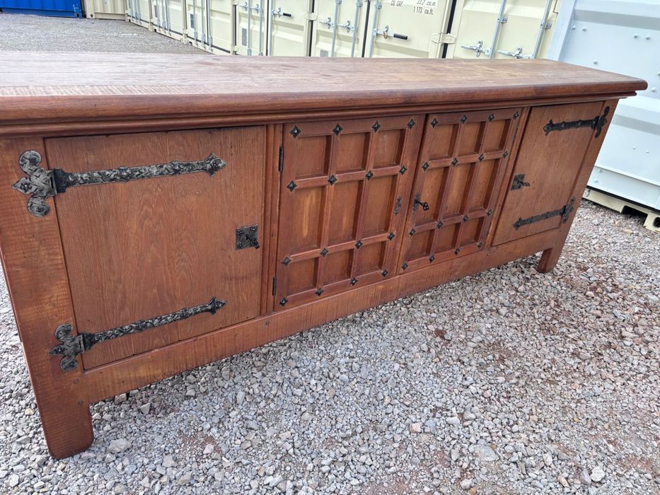 Масивен дървен комплект в античен стил