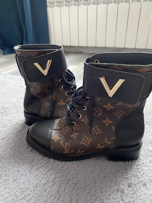 Ghete Louis Vuitton Wonderland Flat Ranger Piele 36