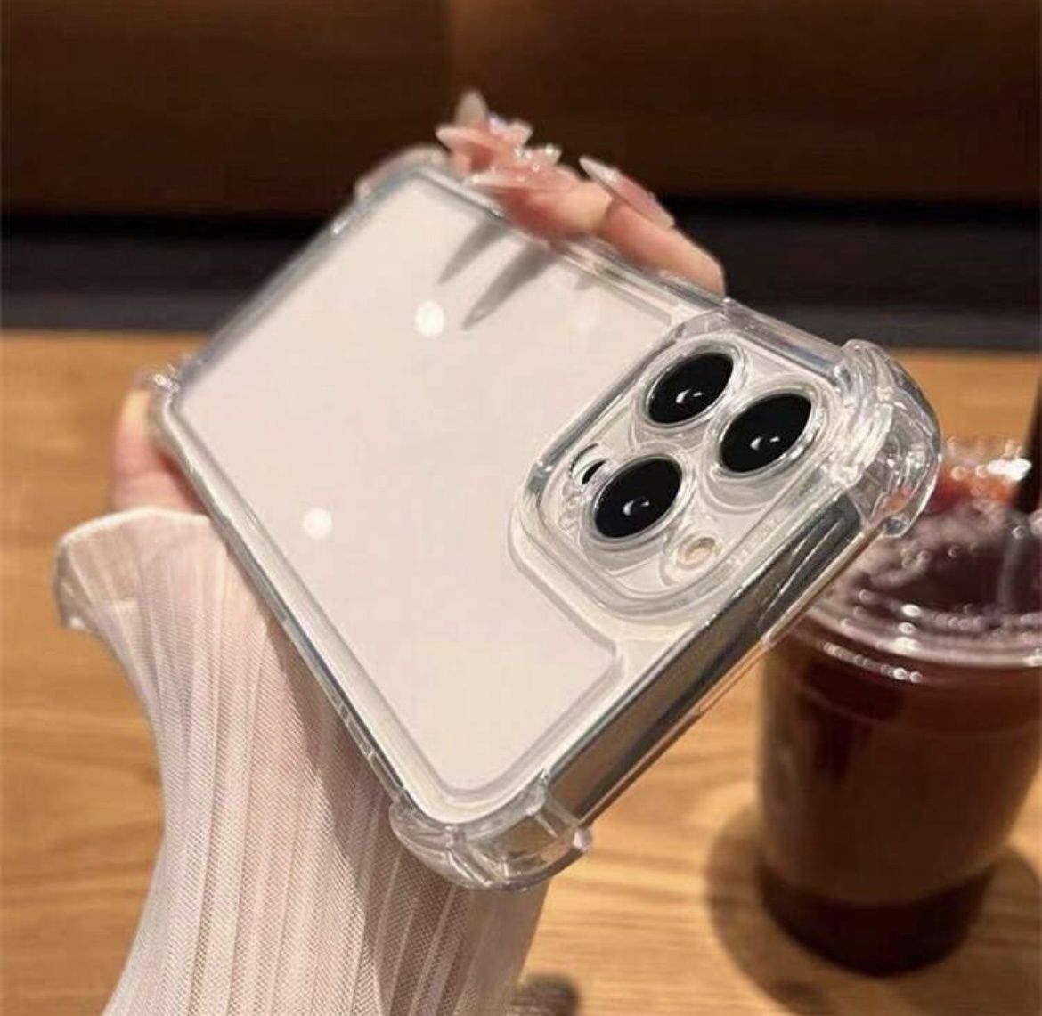 Калъфи за iPhone 15/15 pro/15 pro max/13
