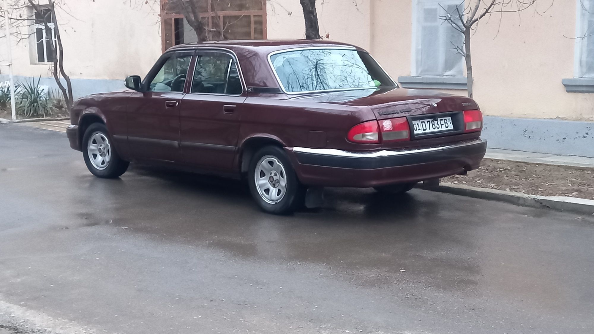 продаетса волга 31105