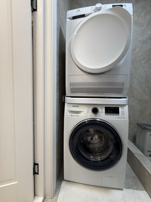 Продам стиральную машинку + сушильная машинка