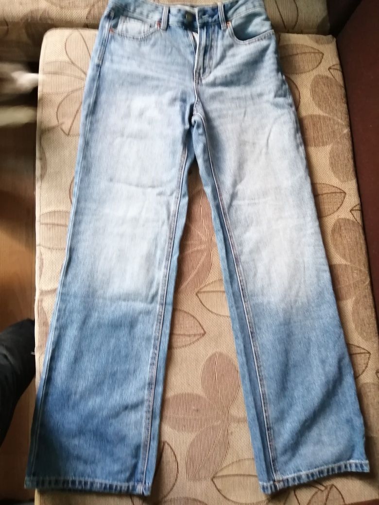 Дамски дънки Stradivarius D92