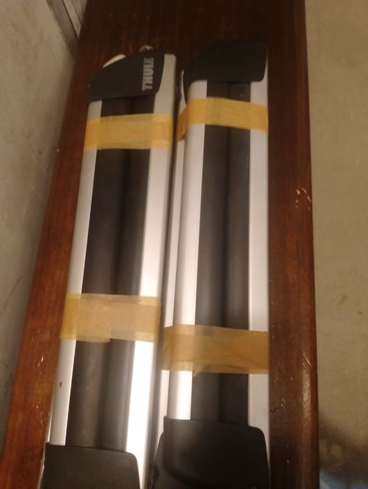 Багажник -стойка Thule за ски 4чф.